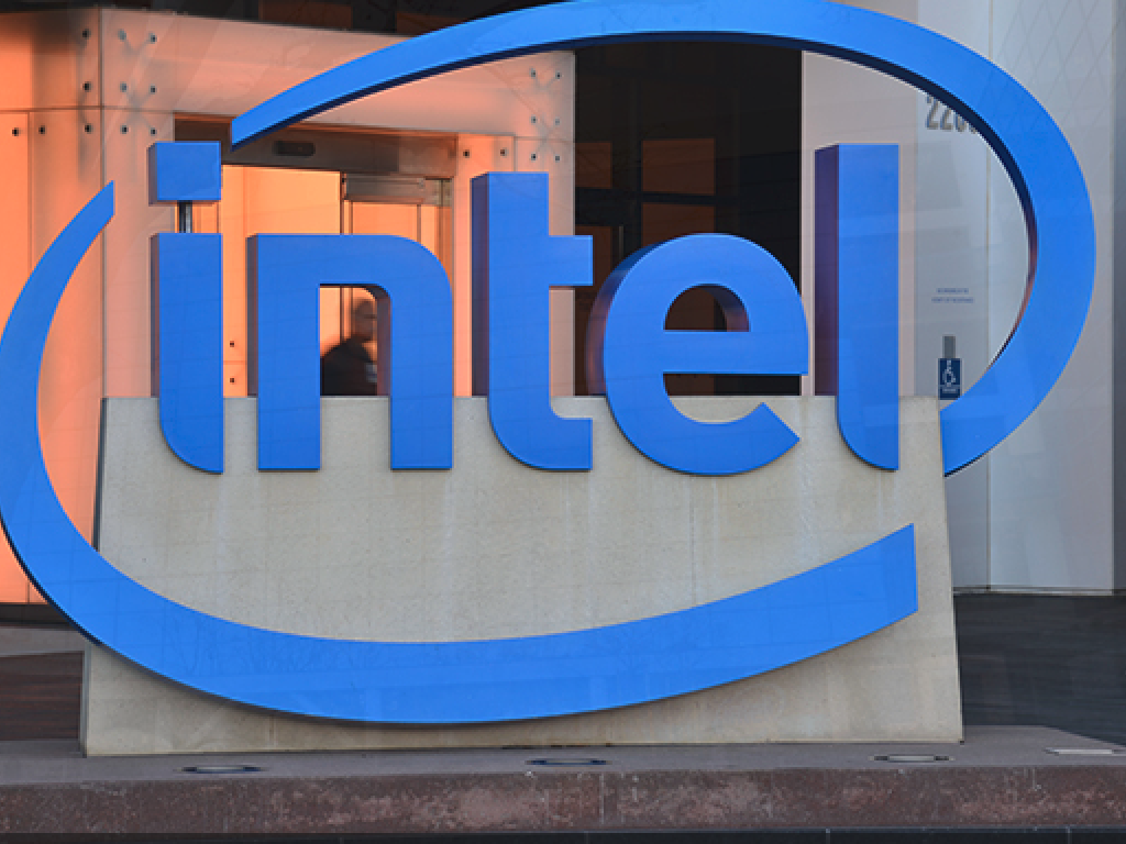 Intel-Aktie: Die Spannung steigt!