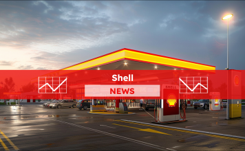 Elektrotankstelle mit Shell-Logo, mit einem Shell NEWS Banner.