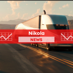 ein weißer Sattelschlepper, der auf einer Autobahn fährt,  mit einem roten Nikola NEWS Banner