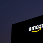 Amazon-Hauptquartier bei Nacht