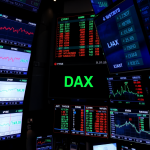 Handelsboden mit grünem DAX-Index