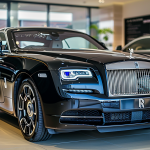 Luxus-Rolls-Royce im Showroom