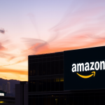 Amazon-Hauptquartier in Seattle bei Sonnenuntergang